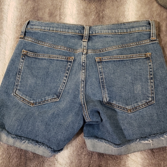 Gap demim shorts - Picture 6 of 9